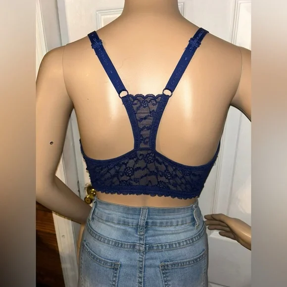 Victoria's Secret Navy Push up Bra - Picture 3 of 4